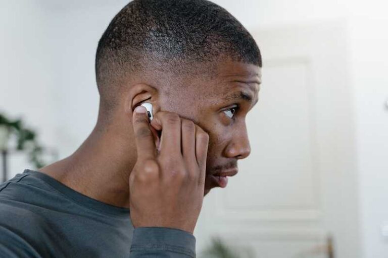 How to Fix Apple AirPods 3 or AirPods Pro Making High-Pitched Whistling Noise Issue
